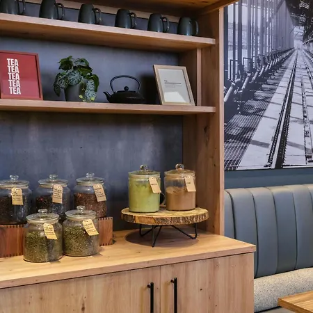 Courtyard By Marriott Paris Arcueil-2