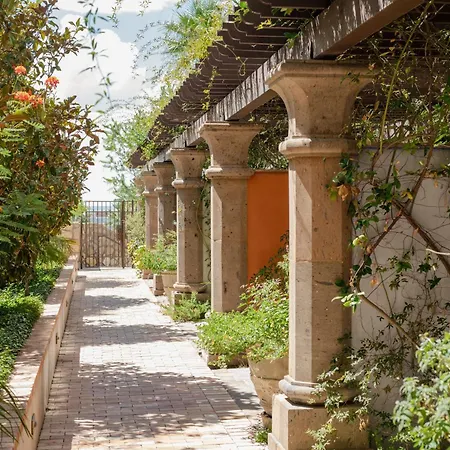 Hotel Encanto De Las Cruces-2