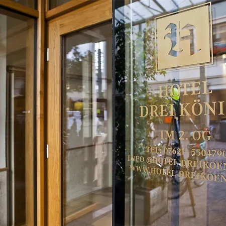 Kunsthotel Drei König am Marktplatz Stadt Lörrach-3