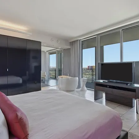 Stripviewsuites At Palms Place-2