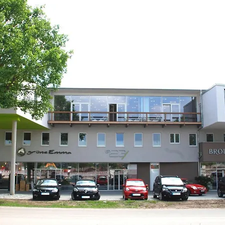 Schlafzimmer - self Check-in-2