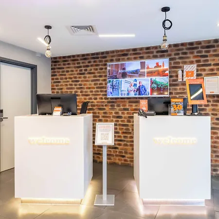 Easyhotel London City Shoreditch-2