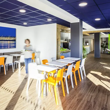 ibis budget Bordeaux Est Lormont-3
