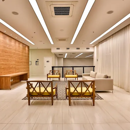 Summit Suites Hotel - Pindamonhangaba-2