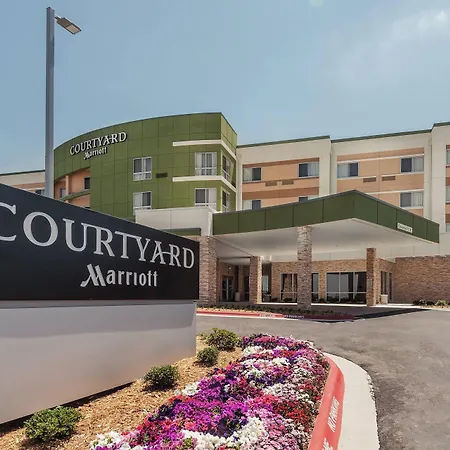 Courtyard By Marriott Ardmore-3