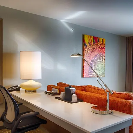 Hilton Garden Inn Salina-3