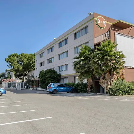 B&B HOTEL Nîmes Ville Active, parking sécurisé gratuit-3