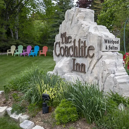 Coachlite Inn-3