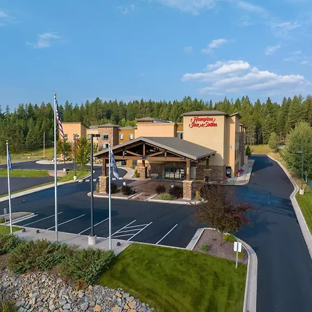 Hampton Inn & Suites Whitefish-3
