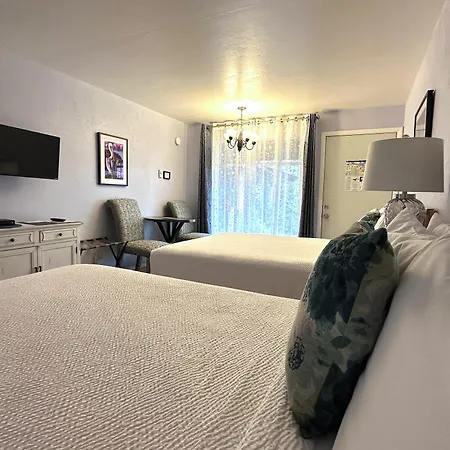 La Kris Inn-2