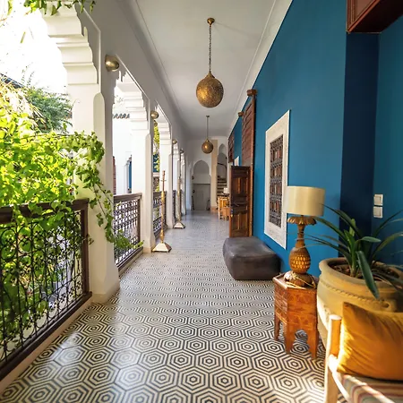 Riad Les Yeux Bleus-3