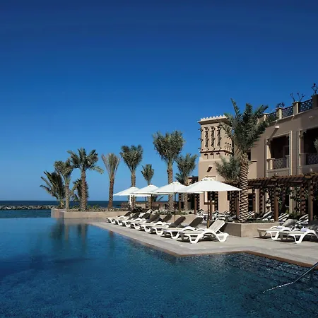 Sheraton Sharjah Beach Resort And Spa-2