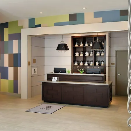Four Points By Sheraton Coral Gables-3
