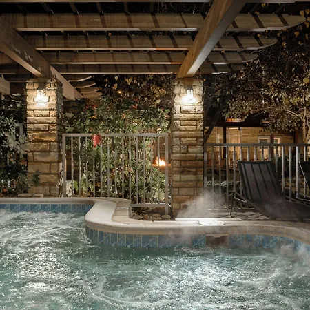 Courtyard By Marriott Gatlinburg Downtown-2