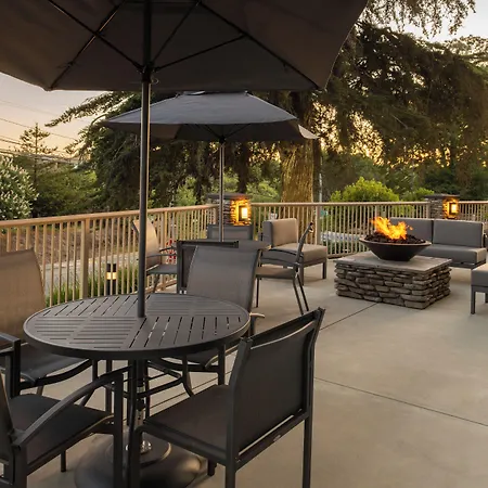 Fairfield Inn & Suites By Marriott Santa Cruz-2