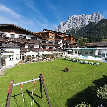 Hotel Tirolerhof - Familotel Zugspitze-2