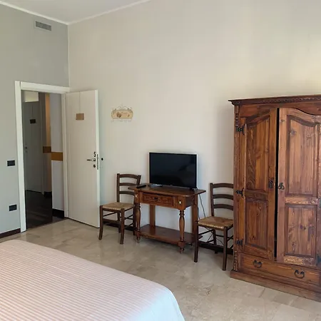 Primavera Rooms-3