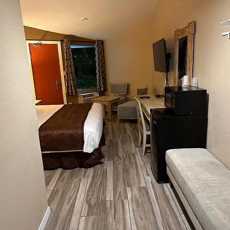 A-1 Budget Motel-2