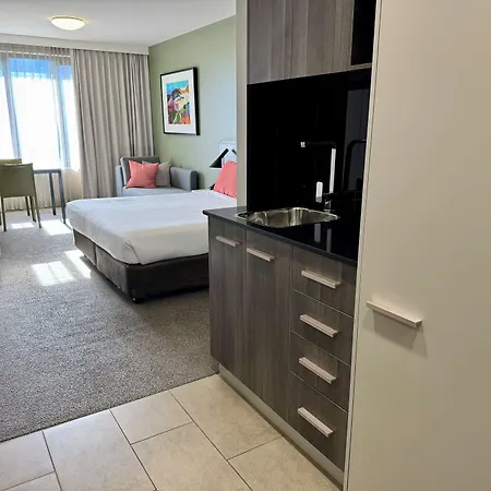 Adina Apartment Hotel Sydney Airport-2