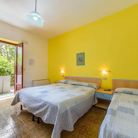 Hotel Celeste-3