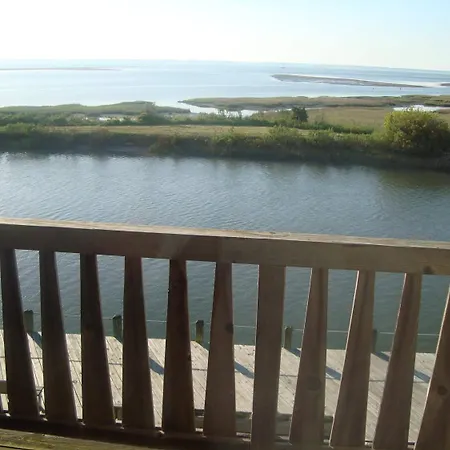 Island Resort-3
