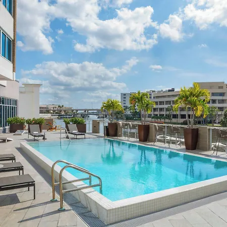Aloft By Marriott Tampa Downtown-3