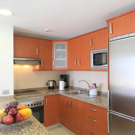 Ona Beverly Hills Suites-2