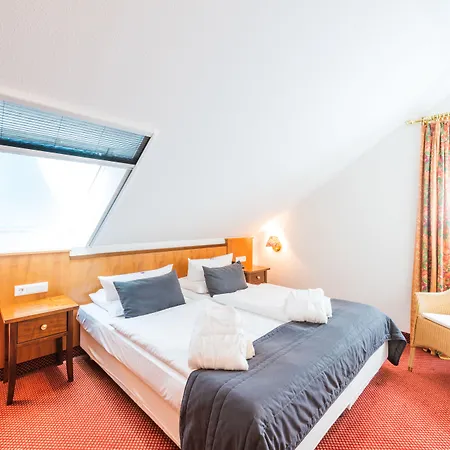Bel Air Strandhotel Glowe-2