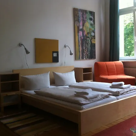 Pension Peters - Das Andere Hotel-3