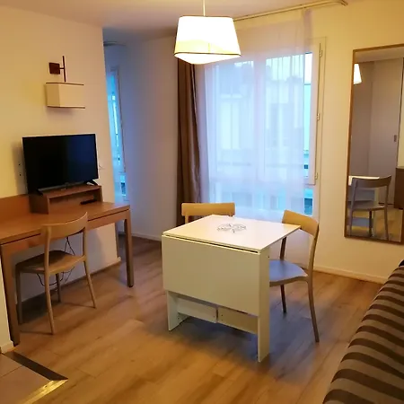 Terres de France - Appart'Hotel Quimper Bretagne-3