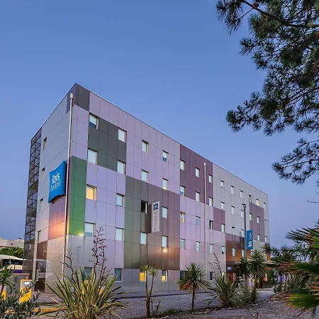 Hotel Ibis Budget Porto Gaia-3