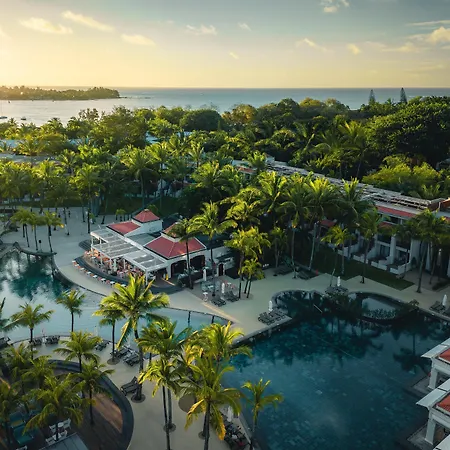 Mauricia Beachcomber Resort & Spa-3