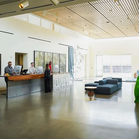 21C Museum Hotel Bentonville - Mgallery-2