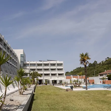 Hotel Porta Do Sol Conference & Spa-3