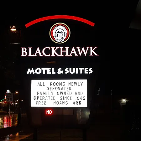 Black Hawk Motel & Suites-3