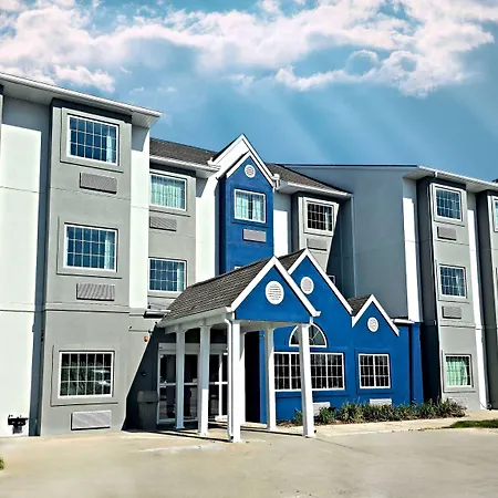 Microtel Inn & Suites By Wyndham Bluffs-2
