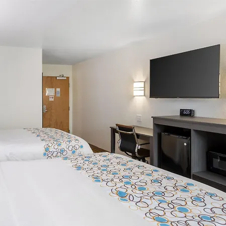 Surestay Plus Hotel By Best Western Niagara Falls East-2