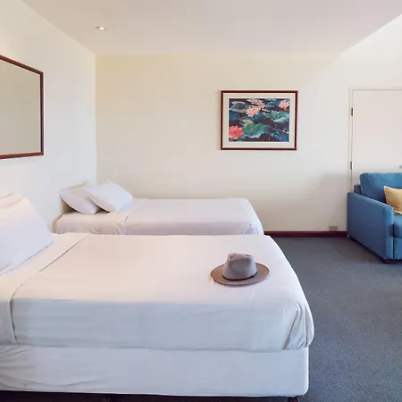 Beach Hotel Resort-3