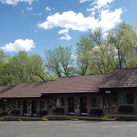 Silver Saddle Motel-2