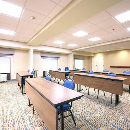 Hampton Inn Hays-North Of I-70-3