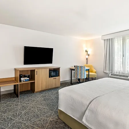 Hampton Inn And Suites Merced-3