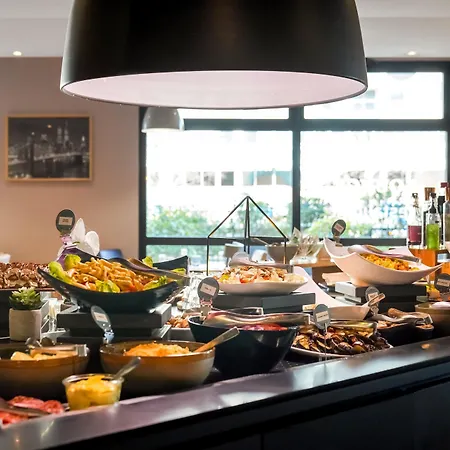 Kyriad Eco - Suresnes - La Defense-3