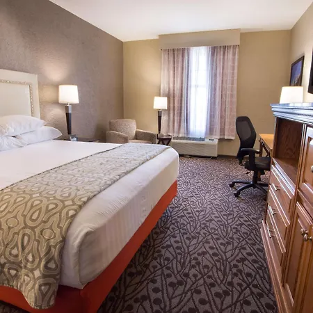 Drury Inn & Suites Amarillo-3