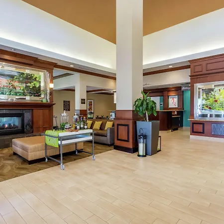 Hilton Garden Inn Rockford-3
