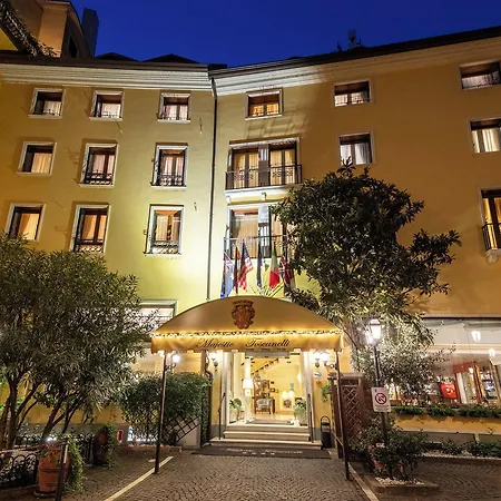 Majestic Toscanelli (centro storico)-2