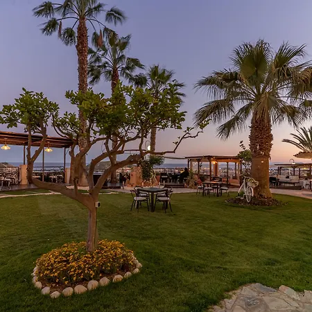 Ramada Resort by Wyndham Puerto de Mazarron-2