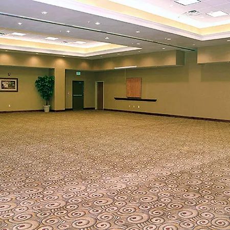 Hampton Inn & Suites Kingman-2