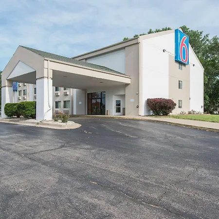 Motel 6-Lawrence, Ks-2