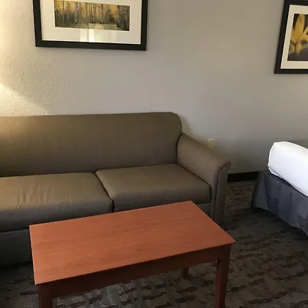 Americinn By Wyndham Ankeny/Des Moines-2