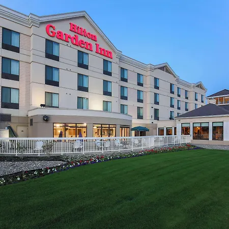 Hilton Garden Inn Anchorage-2